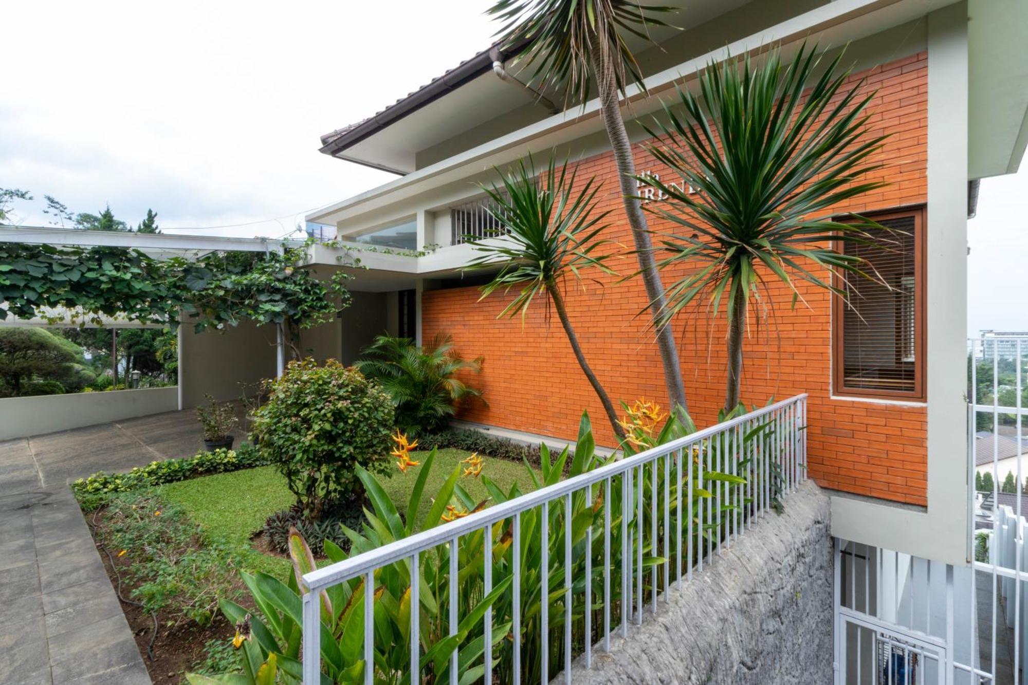 Family Only Amazing City View Villa - De Reiz Firen Syariah Bandung Exteriér fotografie